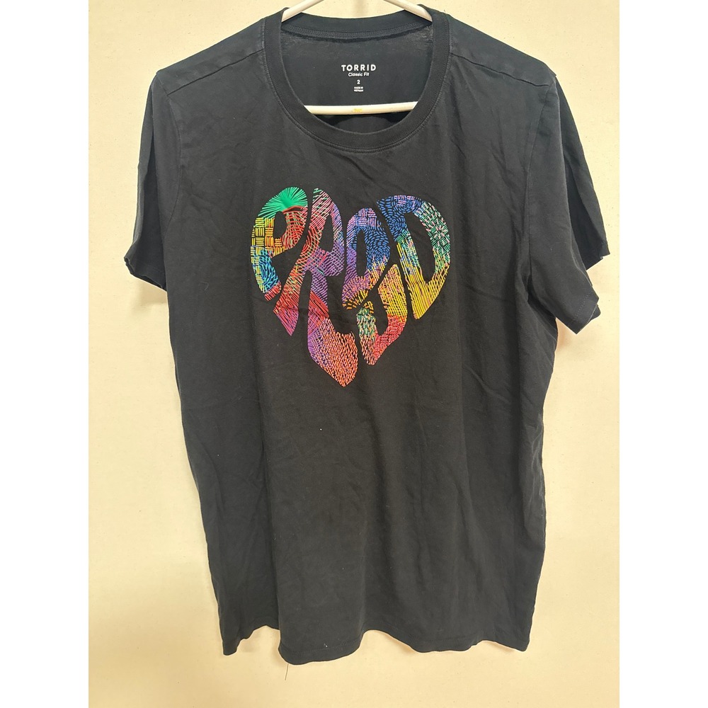 Torrid Classic Fit Black Proud Heart Graphic T-Shirt Size 2 Plus Short Sleeve